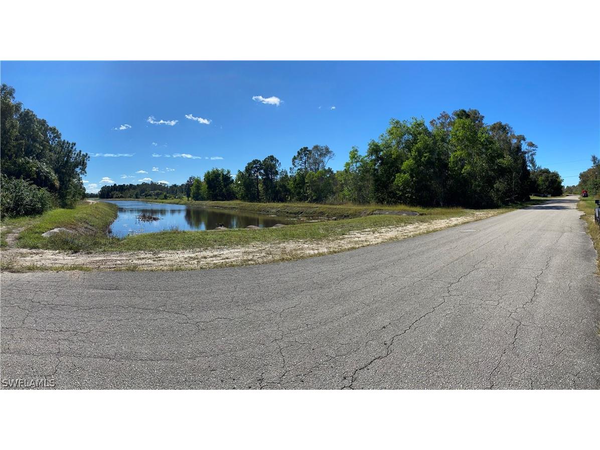 709 Kalamar Drive Lehigh Acres FL 33974 221078997 image1