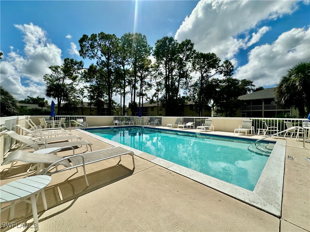 709 Landover Circle #202 Naples FL 34104 225076001 image26