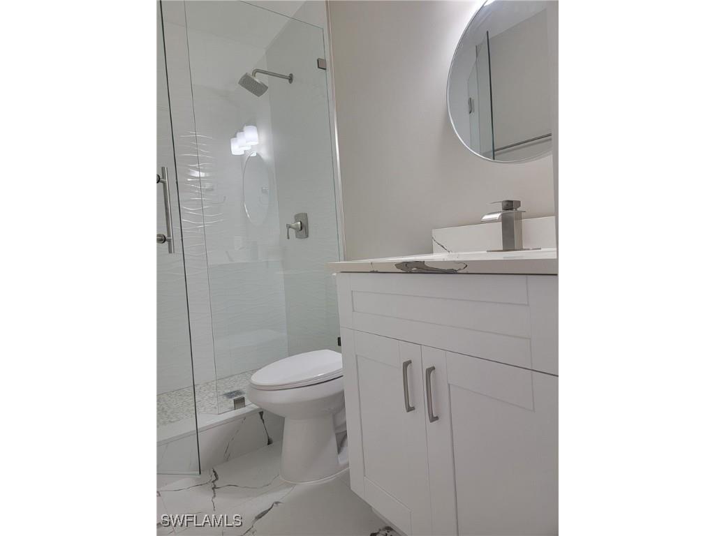 709 Landover Circle #203 Naples FL 34104 225056624 image14