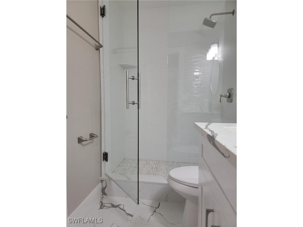 709 Landover Circle #203 Naples FL 34104 225056624 image15