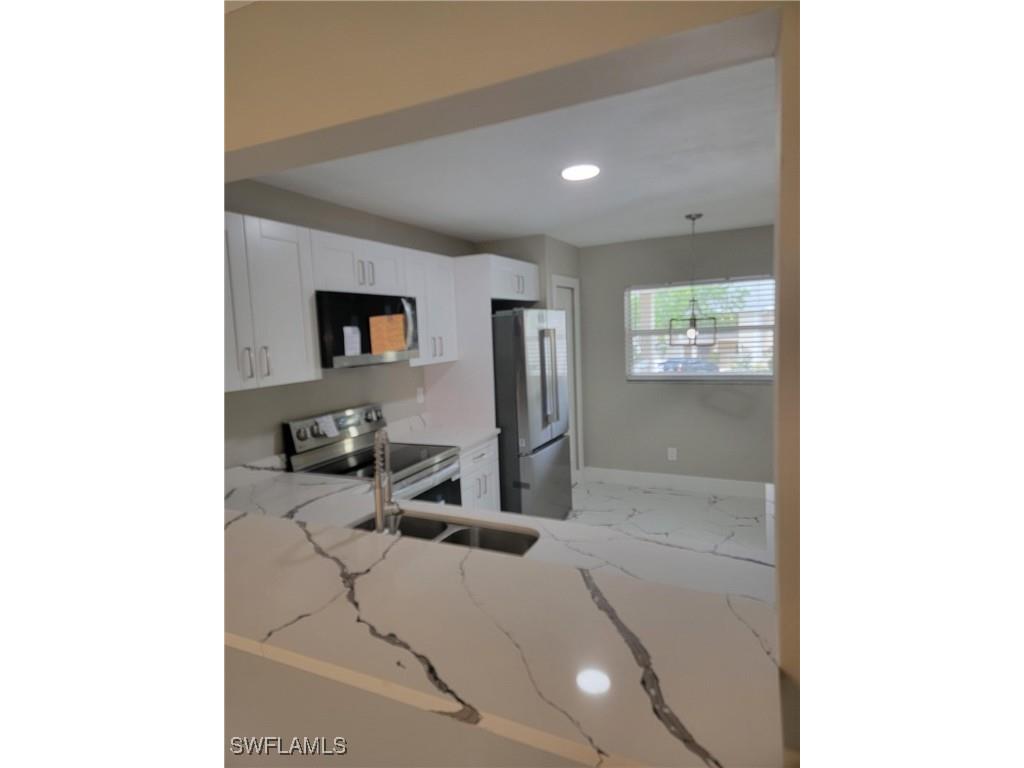 709 Landover Circle #203 Naples FL 34104 225056624 image5