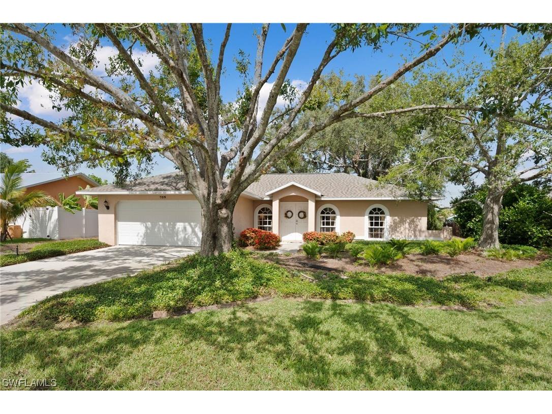709 SE 10th Avenue Cape Coral FL 33990 223048374 image1