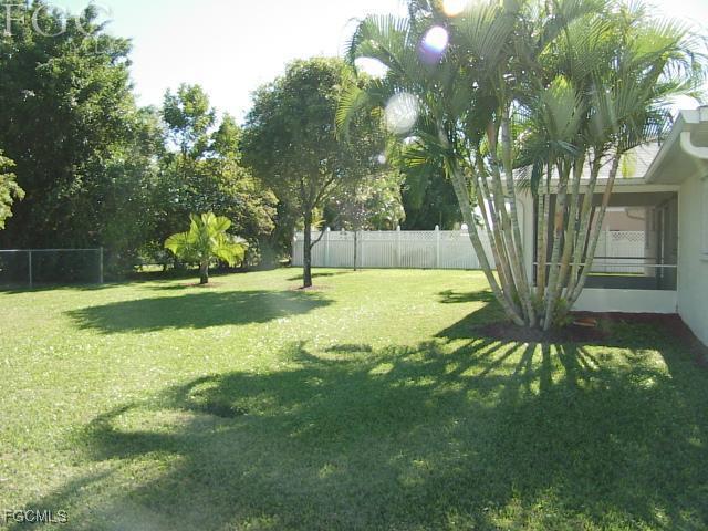 709 SE 20th Place Cape Coral FL 33990 2025021770 image4