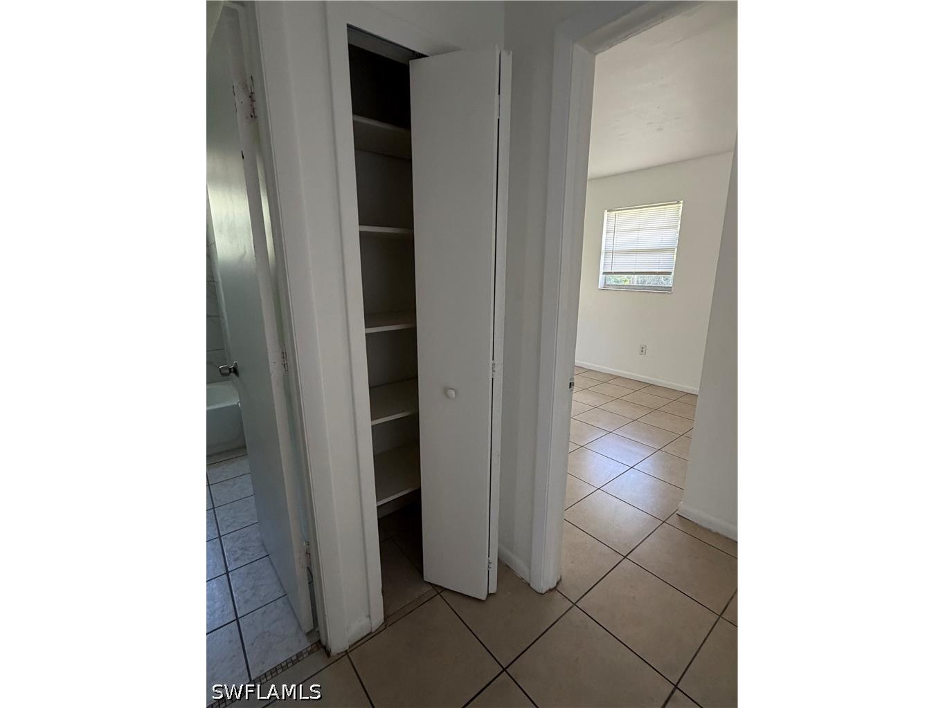 709 SE 46th Terrace #1-4 Cape Coral FL 33904 226022997 image5