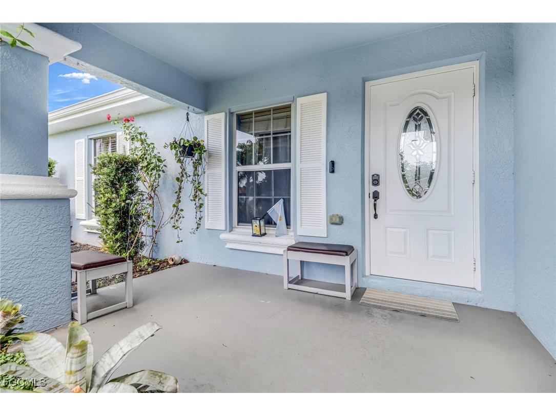 709 SW 9th Court Cape Coral FL 33991 2026001257 image2