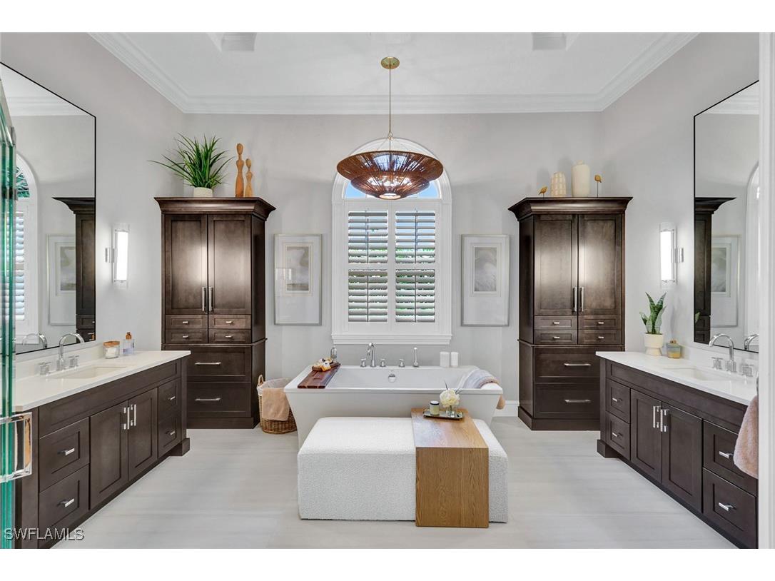 709 Teal Court Naples FL 34108 225058495 image9