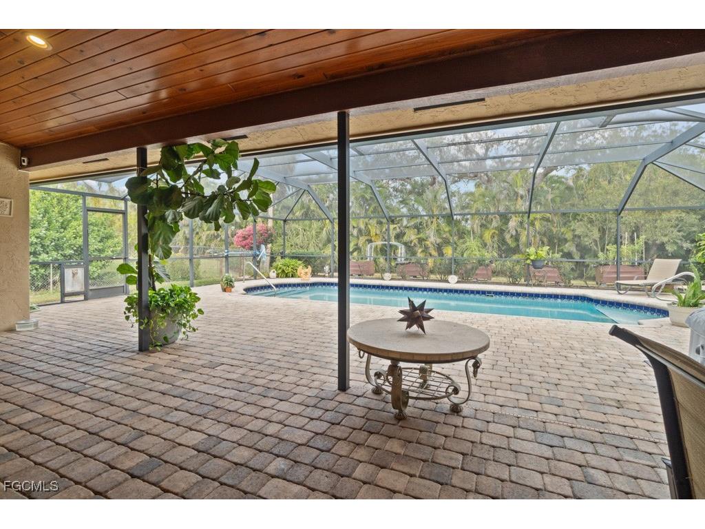 7090 Hendry Creek Drive Fort Myers FL 33908 2026001044 image34