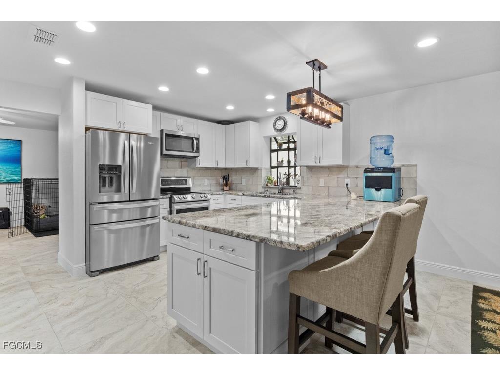 7090 Hendry Creek Drive Fort Myers FL 33908 2026001044 image5