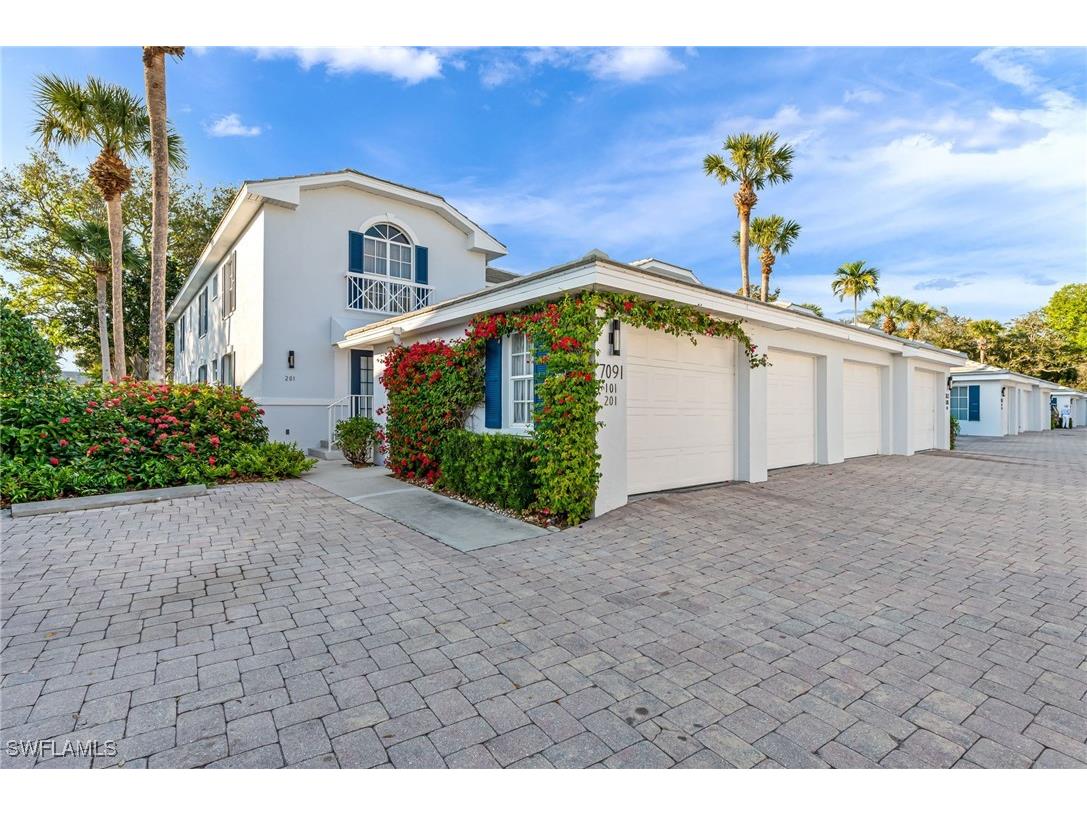 7091 Barrington Circle #101 Naples FL 34108 225004409 image1