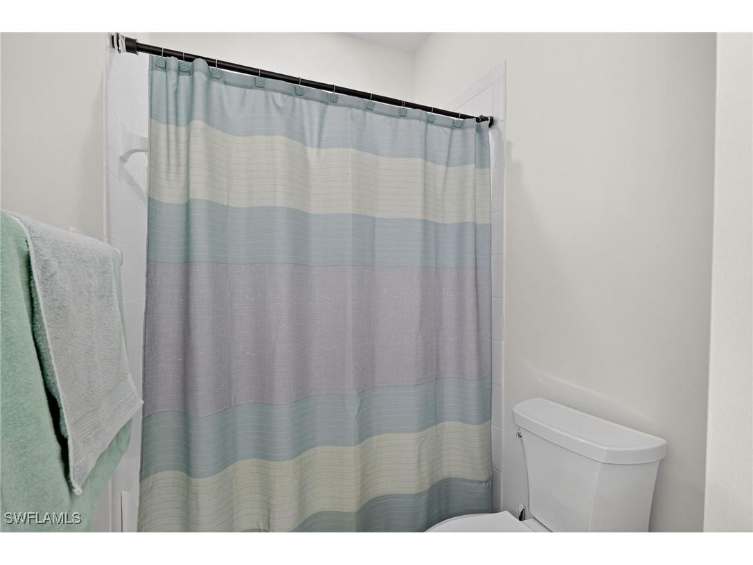 7092 Timberland Circle #201 Naples FL 34109 225081070 image26