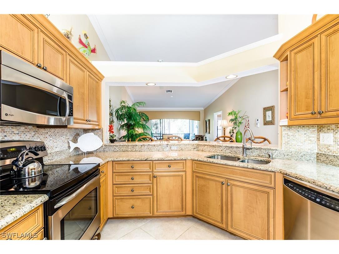 7095 Barrington Circle #202 Naples FL 34108 223007791 image1