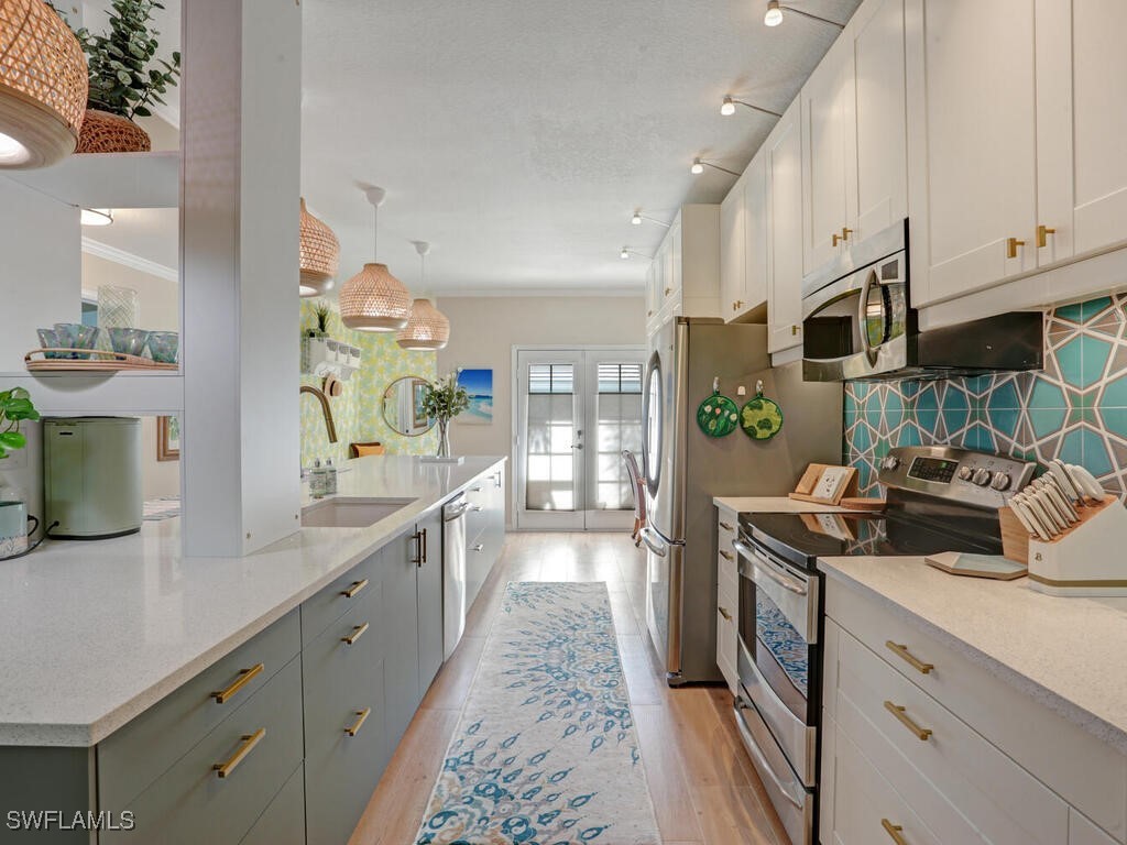 7095 Barrington Circle #6-102 Naples FL 34108 225082011 image11