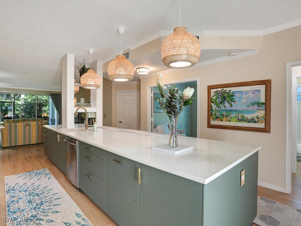 7095 Barrington Circle #6-102 Naples FL 34108 225082011 image7