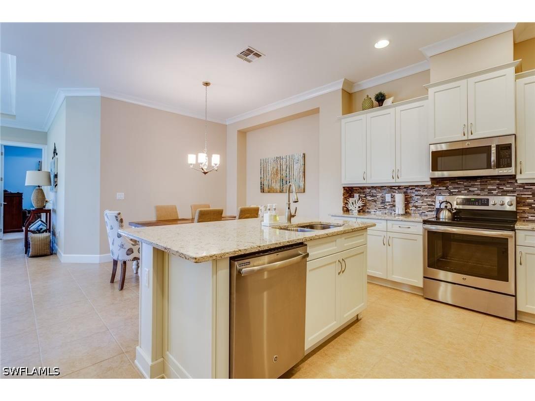 7096 Dominica Drive Naples FL 34113 226015855 image5