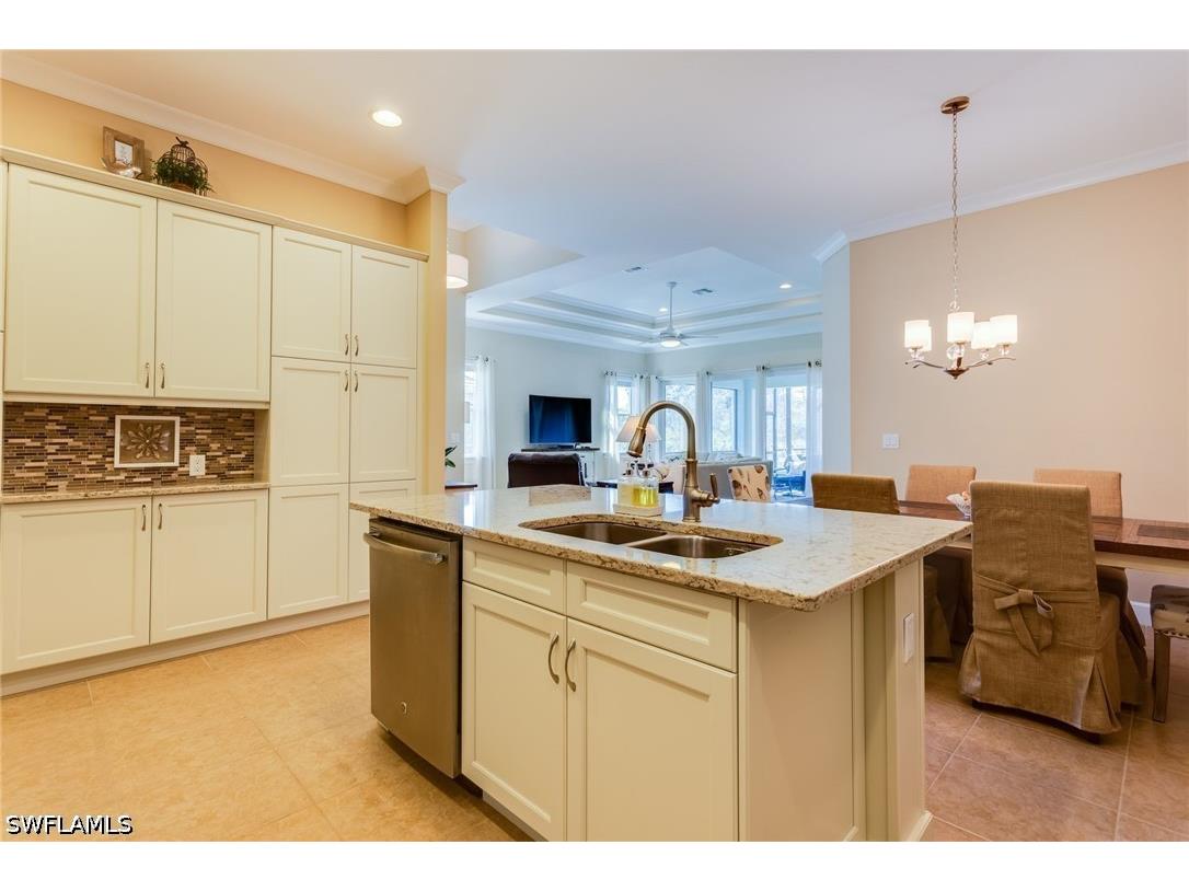 7096 Dominica Drive Naples FL 34113 226015855 image6