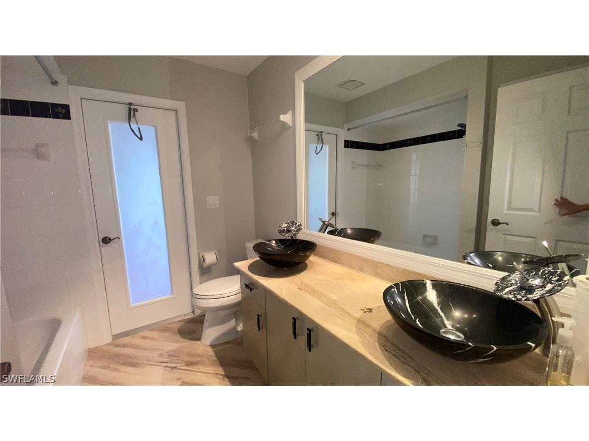 71 Heritage Way Naples FL 34110 226011616 image25