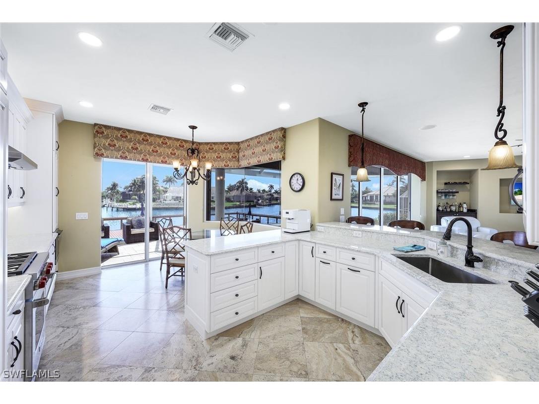 71 Hickory Court Marco Island FL 34145 224025220 image11