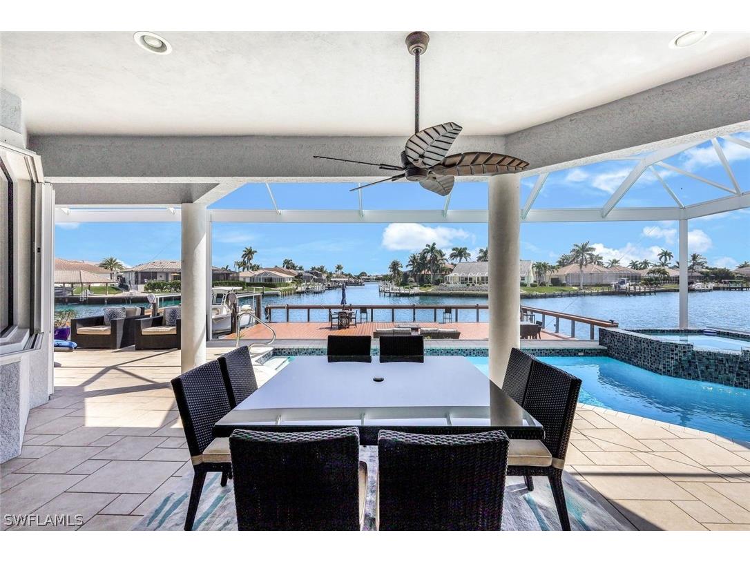 71 Hickory Court Marco Island FL 34145 224025220 image8