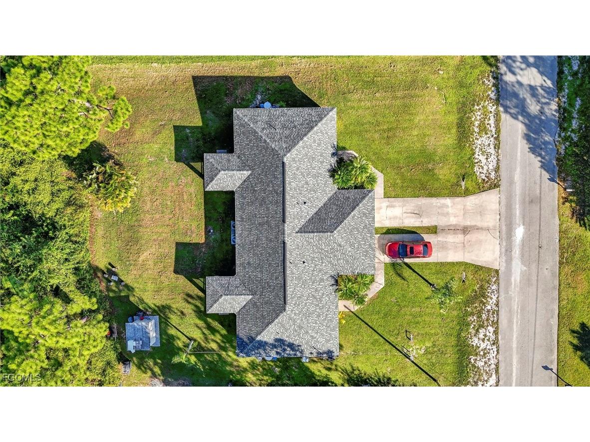 710/712 Creuset Avenue S Lehigh Acres FL 33974 2025016582 image4