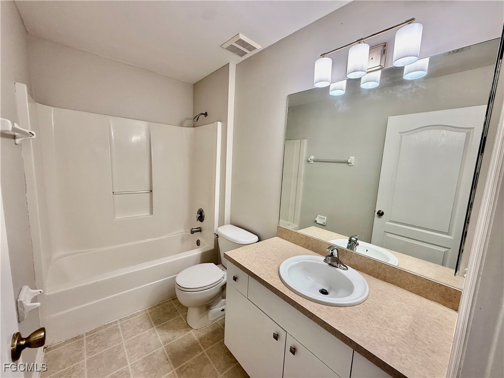 710 Altair Avenue Fort Myers FL 33913 2025023761 image15