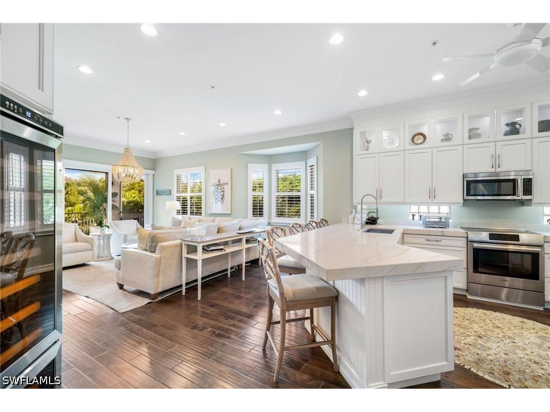710 Bentwater Circle #204 Naples FL 34108 226015267 image4