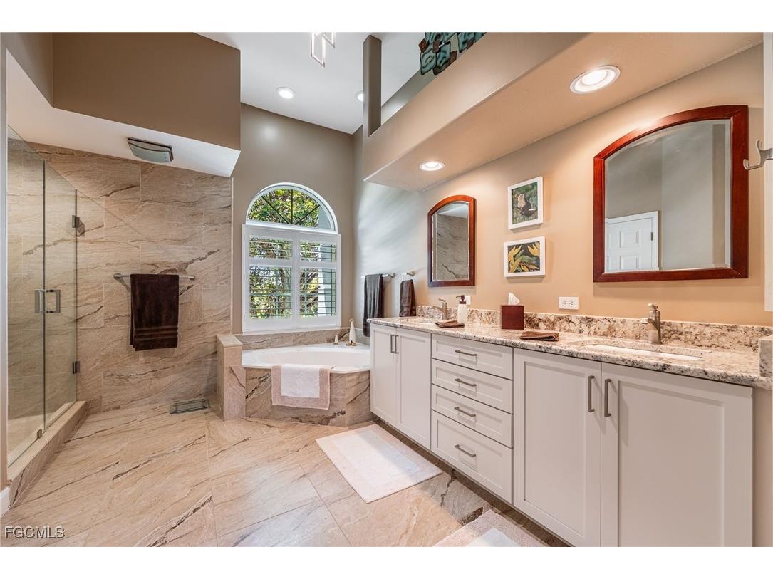 710 Birdie View Point Sanibel FL 33957 2025005288 image30