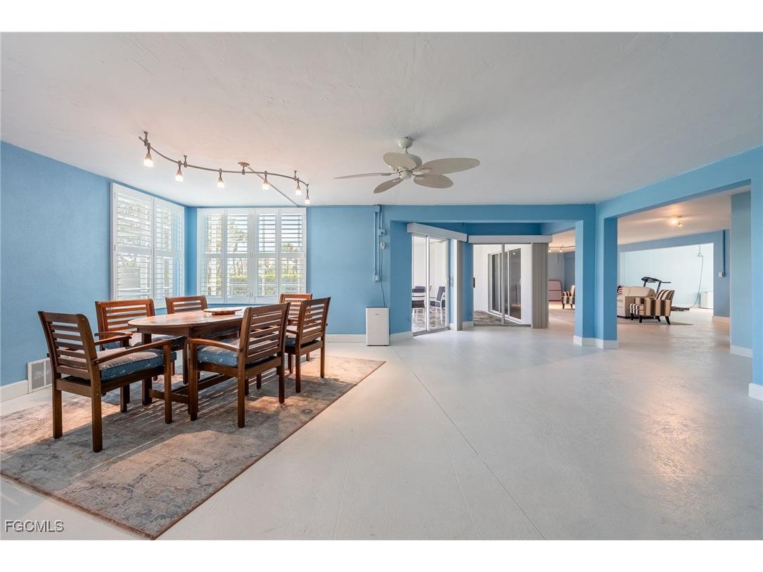 710 Birdie View Point Sanibel FL 33957 2025005288 image32