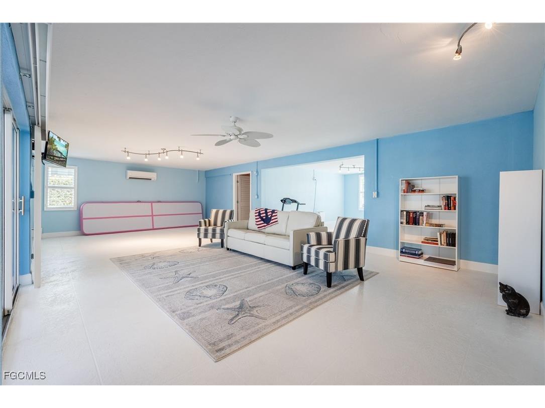 710 Birdie View Point Sanibel FL 33957 2025005288 image33