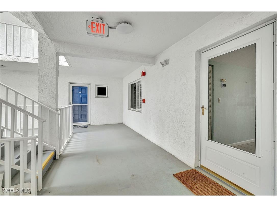 710 W Elkcam Circle #204 Marco Island FL 34145 225077621 image13