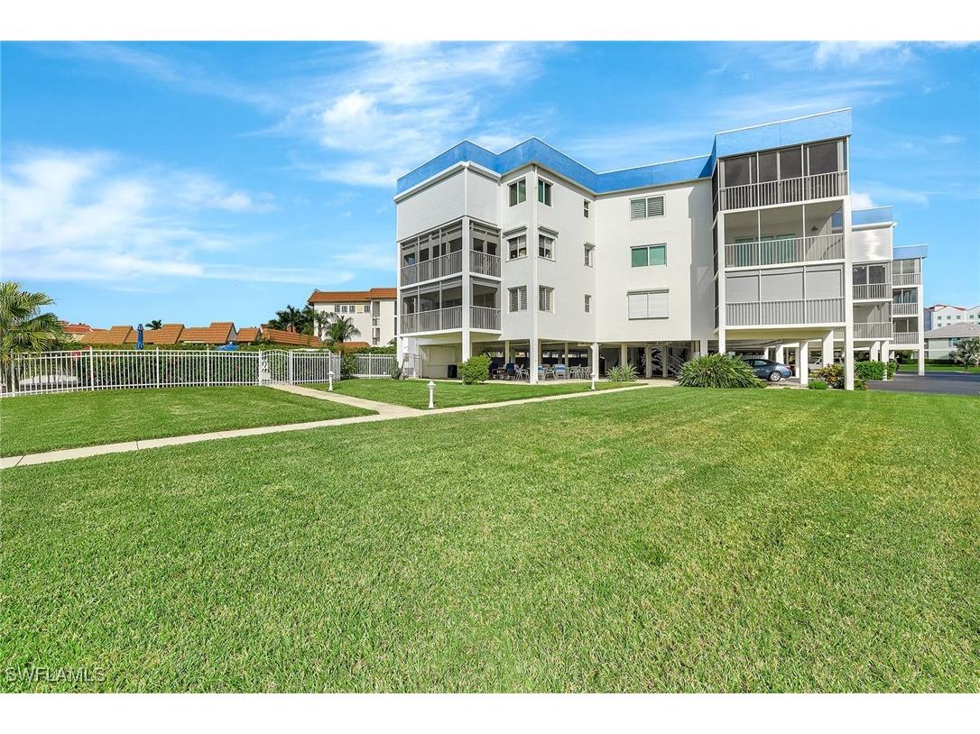 710 W Elkcam Circle #204 Marco Island FL 34145 225077621 image18