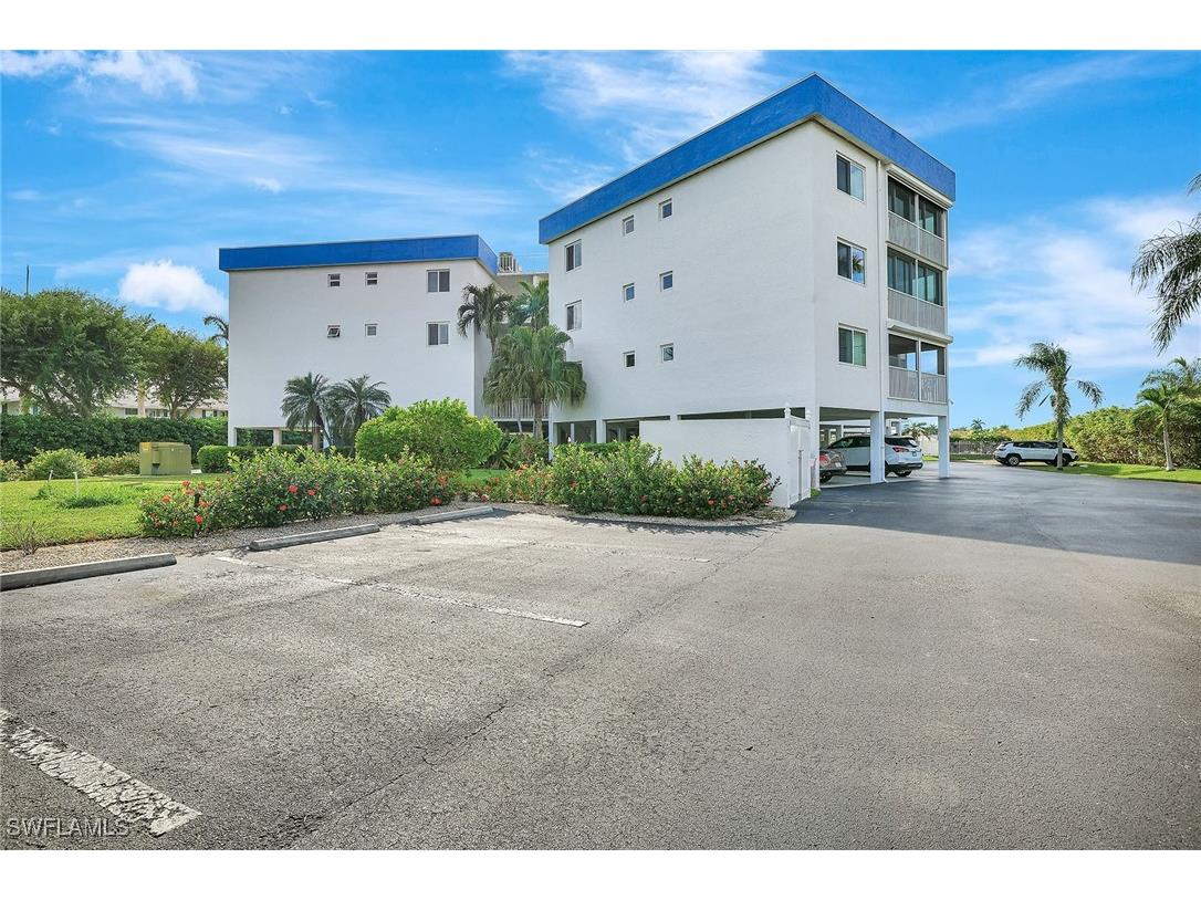 710 W Elkcam Circle #204 Marco Island FL 34145 225077621 image20