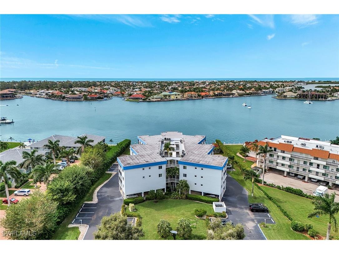 710 W Elkcam Circle #204 Marco Island FL 34145 225077621 image21