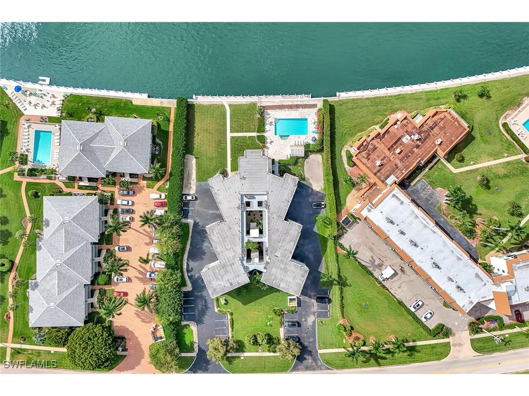 710 W Elkcam Circle #204 Marco Island FL 34145 225077621 image27