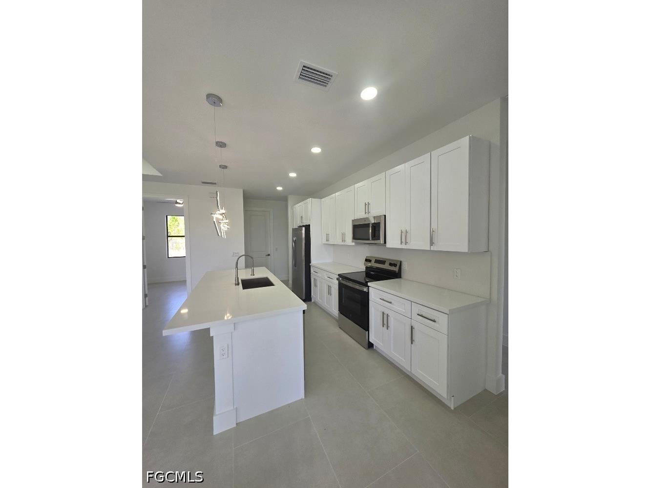 710 Godwid Avenue S Lehigh Acres FL 33974 2026026532 image5