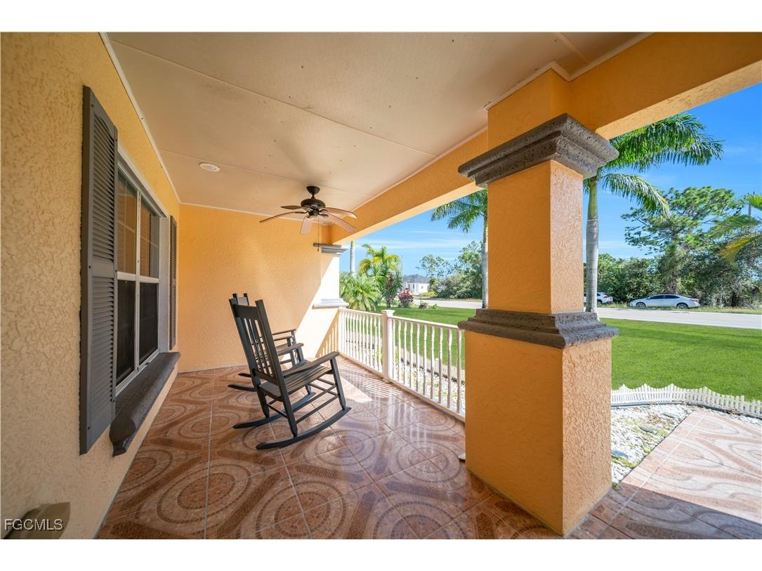 710 Homestead Road S Lehigh Acres FL 33974 2025019081 image5