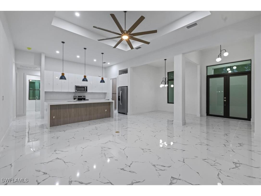 710 Jacaranda Parkway E Cape Coral FL 33909 225034571 image1