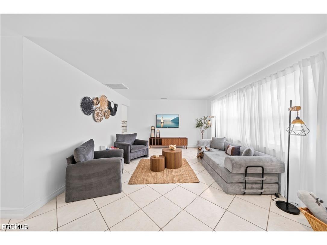 710 SE 42nd Lane Cape Coral FL 33904 2026021166 image17