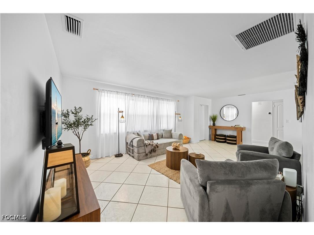 710 SE 42nd Lane Cape Coral FL 33904 2026021166 image19