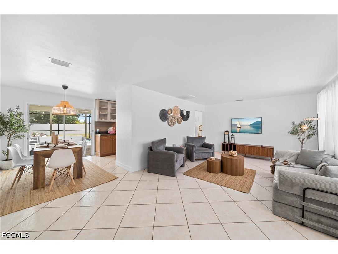 710 SE 42nd Lane Cape Coral FL 33904 2026021166 image20