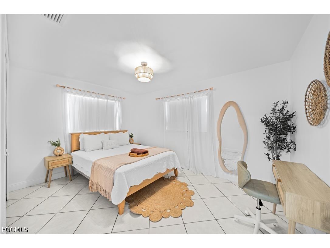 710 SE 42nd Lane Cape Coral FL 33904 2026021166 image28