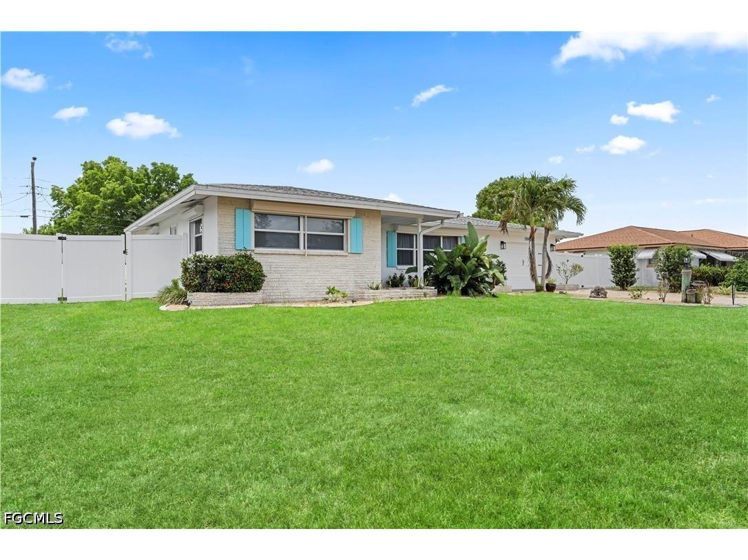 710 SE 42nd Lane Cape Coral FL 33904 2026021166 image36