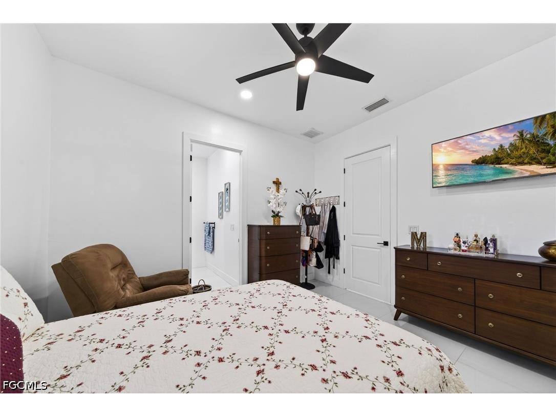 710 SW 12th Terrace Cape Coral FL 33991 2026025391 image19