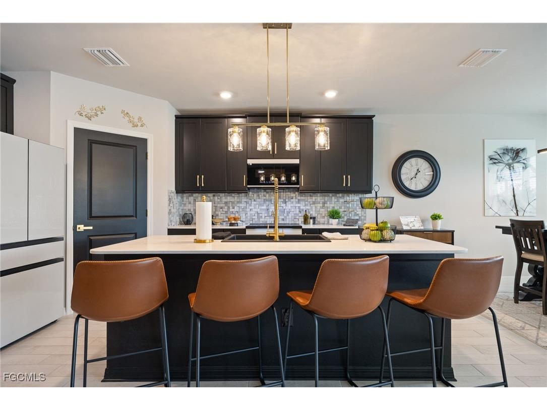 710 SW 15th Street Cape Coral FL 33991 2025017625 image17