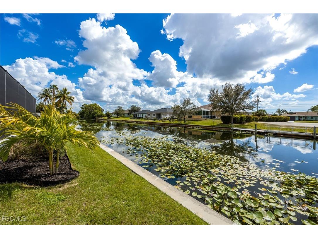 710 SW 15th Street Cape Coral FL 33991 2025017625 image38