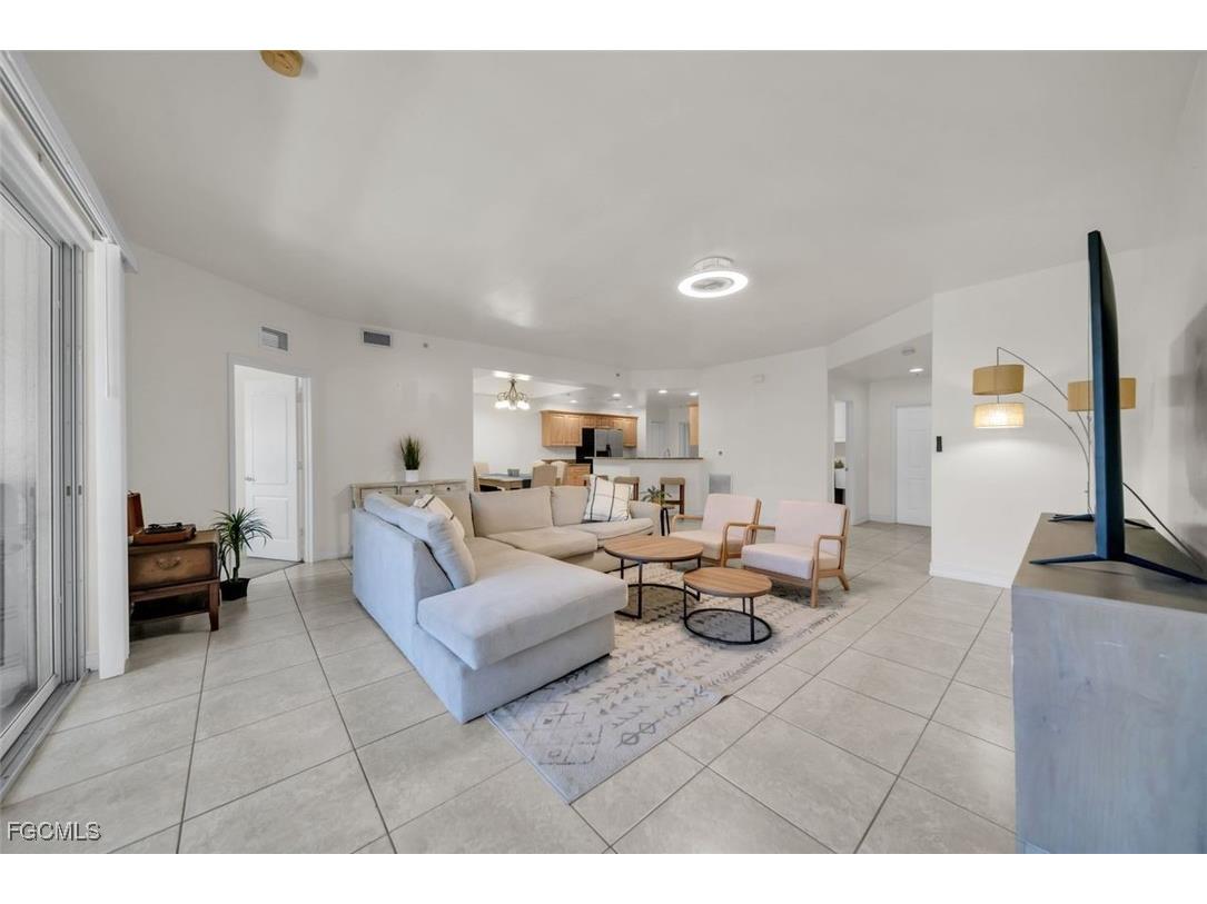 710 SW 47th Street #103 Cape Coral FL 33914 2025007456 image25