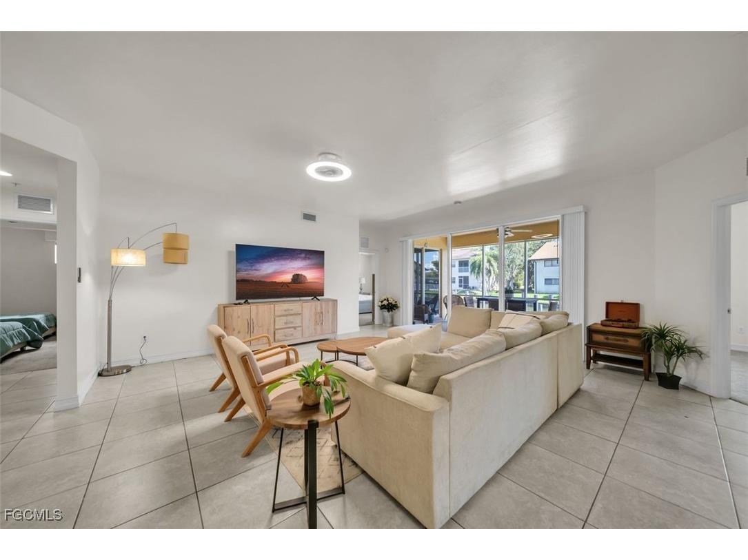 710 SW 47th Street #103 Cape Coral FL 33914 2025007456 image27