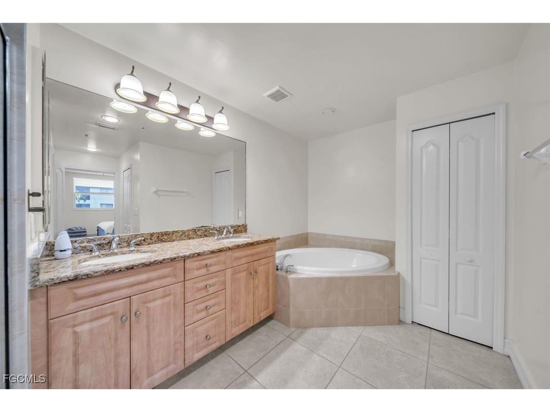 710 SW 47th Street #103 Cape Coral FL 33914 2025007456 image36