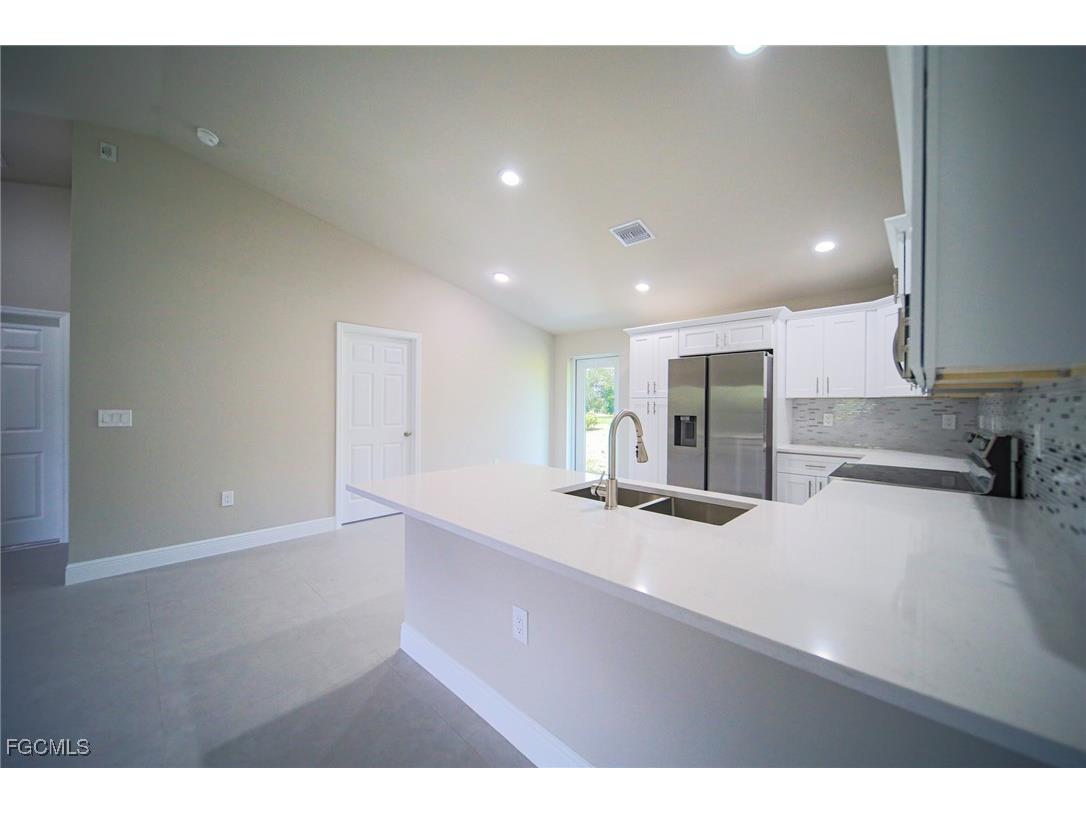 710 Theodore Vail Street E Lehigh Acres FL 33974 2025022782 image4