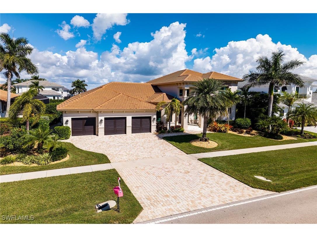 710 Tigertail Court Marco Island FL 34145 225075600 image2