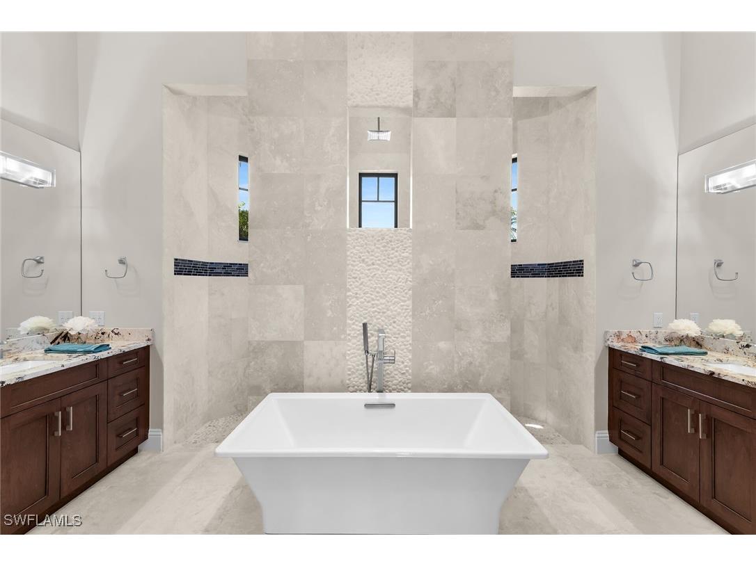 710 Tigertail Court Marco Island FL 34145 225075600 image20